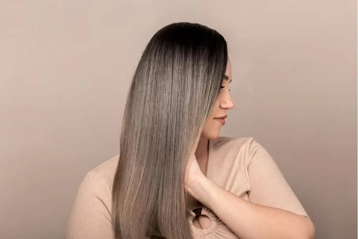 Bonnet en soie pour cheveux lisses : utile ou pas ?