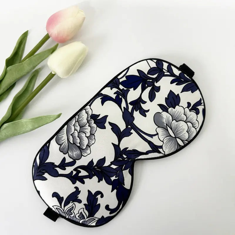 Masque de nuit en soie 16 momme - porcelaine bleue et blanche