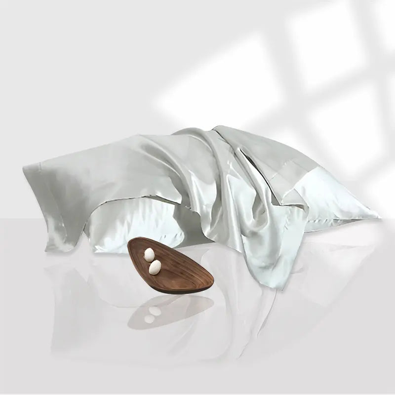 Taie d'oreiller en soie avec bord à volant 19 momme