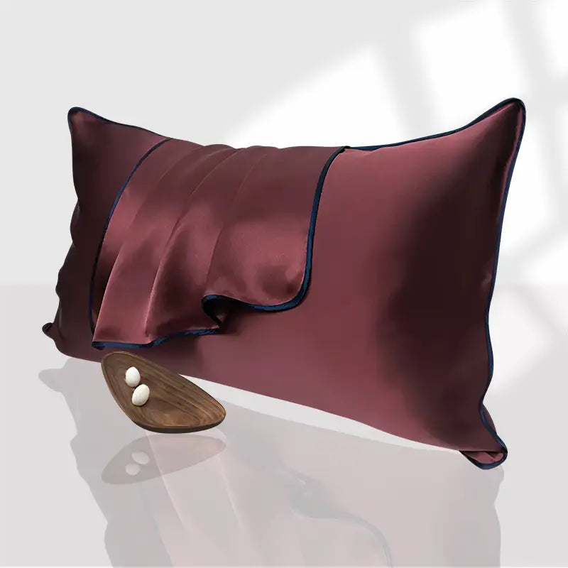 Taie d'oreiller en soie avec liseré noir 19 momme