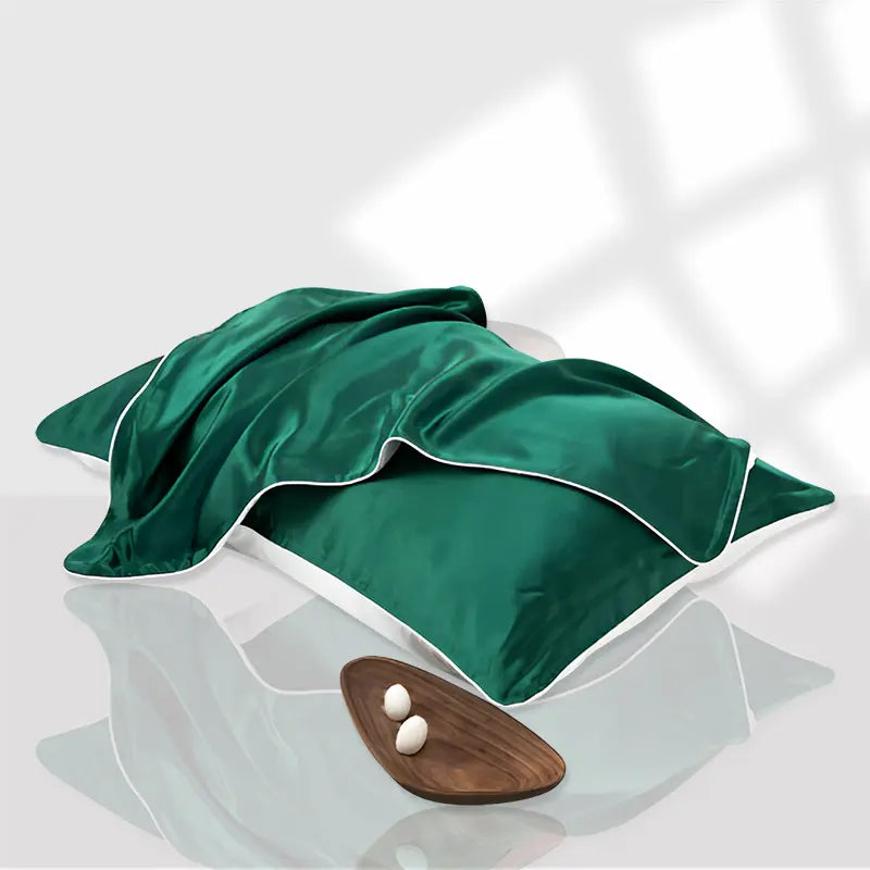 Taie d'oreiller en soie 19 momme brodée