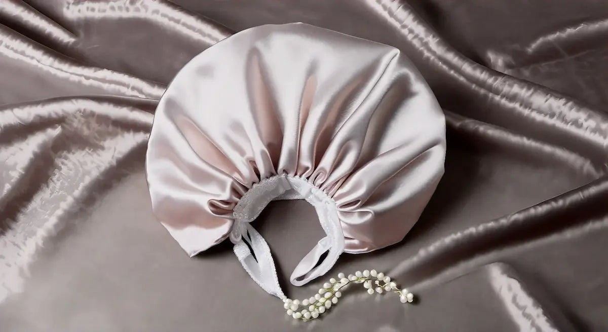Bienfait d'un bonnet en soie pour la nuit
