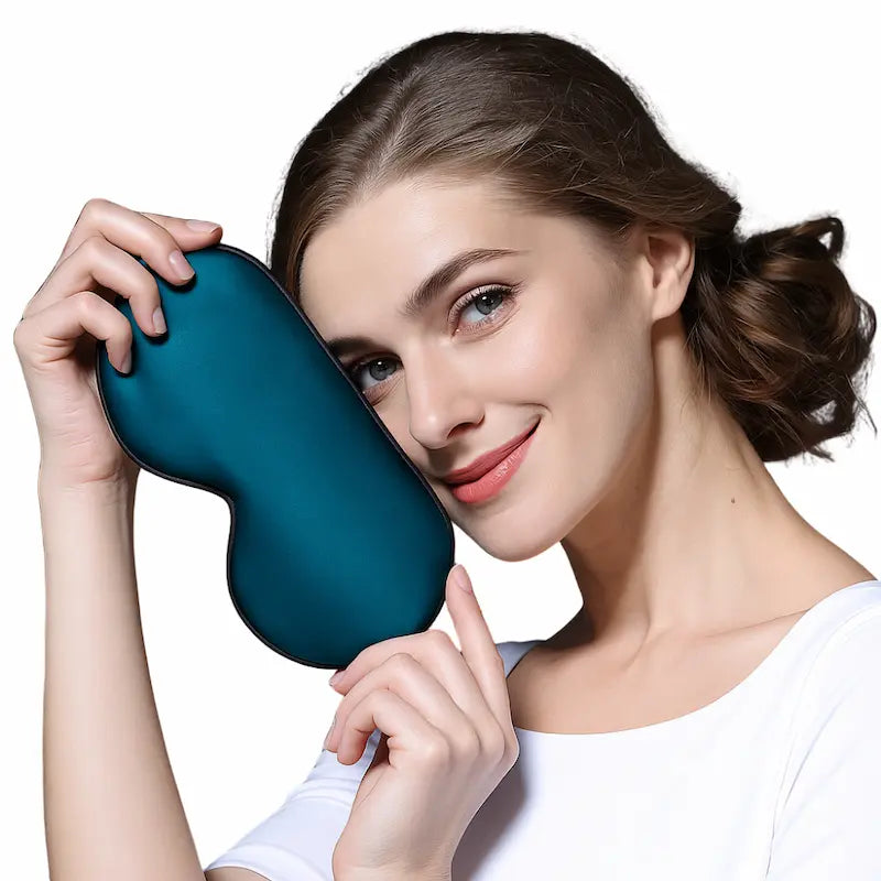 Masque pour les yeux en soie liseré noir